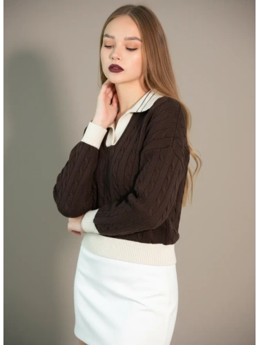 Свитер вязаный с отложным воротником фото 5