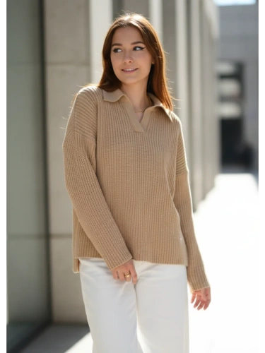 Свитер оверсайз удлиненный вязаный поло