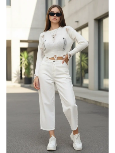 Свитер укороченный c рваным эффектом оверсайз кофта фото 5